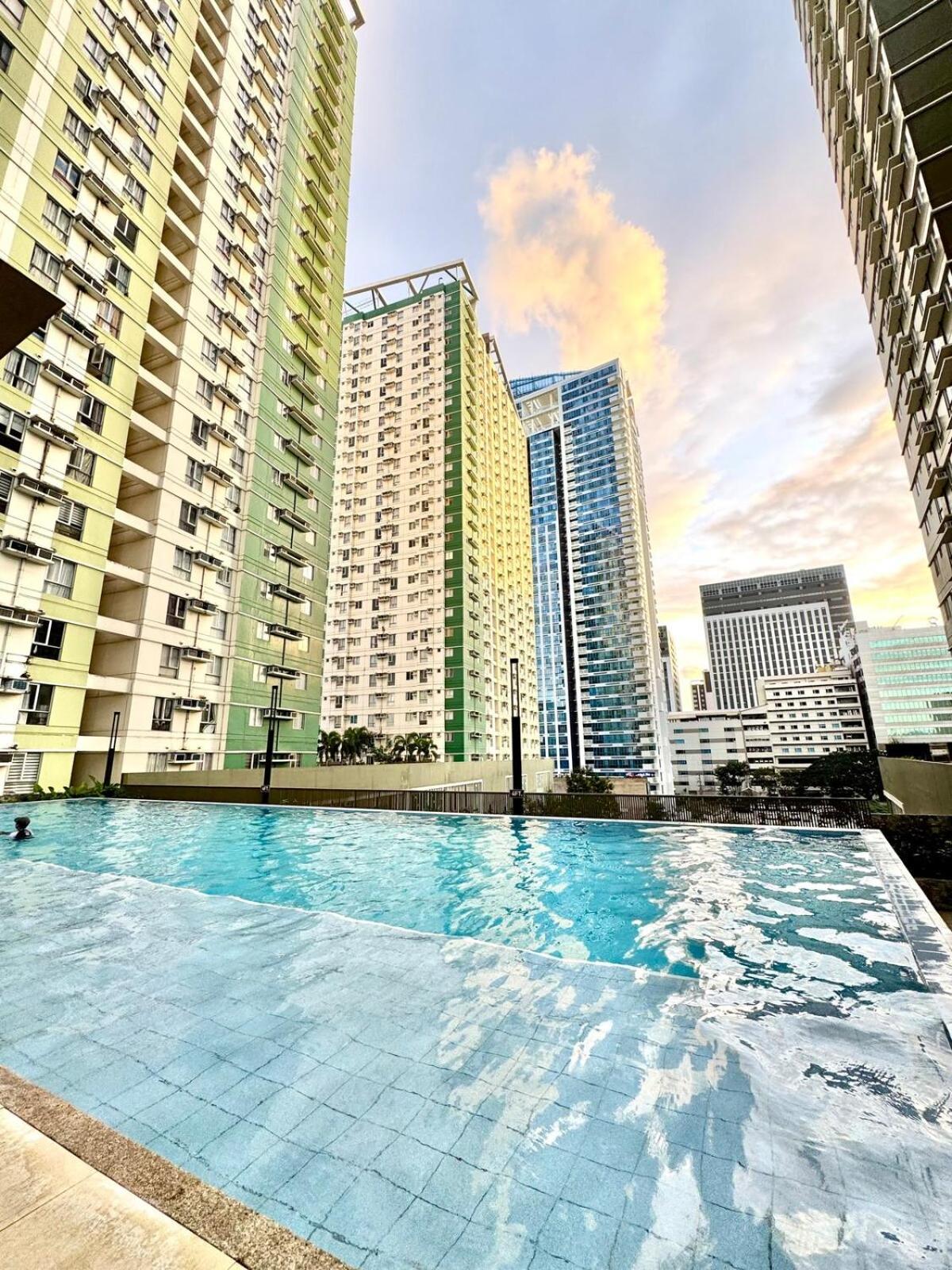 Classy & Stylish 1 Bedroom At It Park Apartment Cebu
